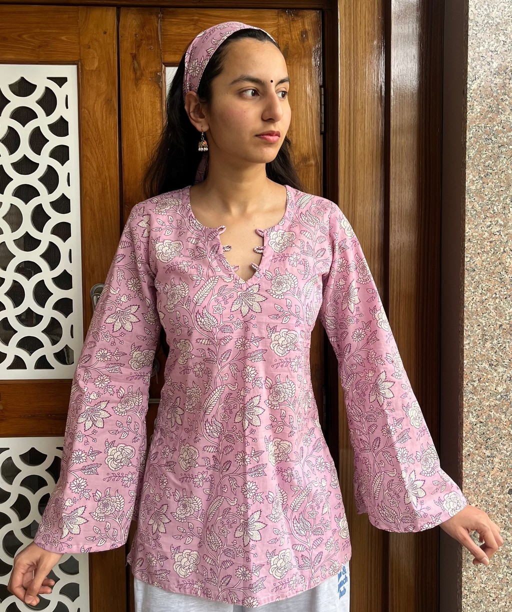 Bahaar Bell Sleeved Short Kurti (with hair band / hair tie)